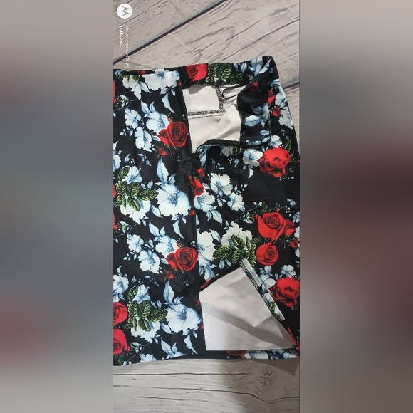 Vintage FloralPrint High-Rise Midi PencilSkirt Black - Picture 8 of 13